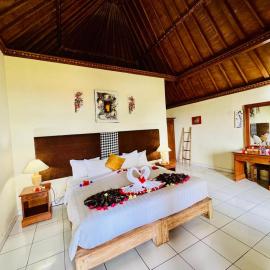 Bungalow Geringsing, hotell i Candidasa