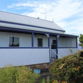 Cosy 3 bedroom cottage in the centre of Kingscote