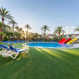 Port Denia、デニアのホテル