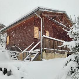 Chalet les Randonneurs spacieux 8 couchages, hotel a Saint-Laurent-en-Grandvaux