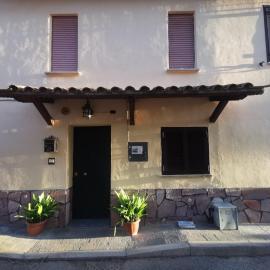 Casa Vacanze - Tarano, hotel en Tarano