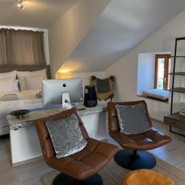 KLARA Studio Apartment, old town house, SEA VIEW