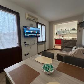 Appartamento 2 poggioli, viešbutis mieste Kremona