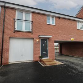 Cotswold Outlet Coach House, hotel in Tewkesbury