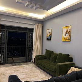 Spacious haven with a lake view, hotell i Mpanga