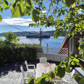 Villa Thorse, hotel em Husvik