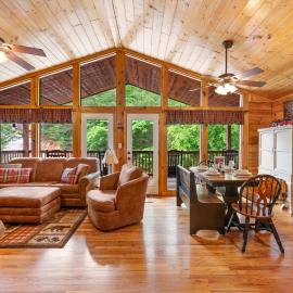 Good Ol Rocky Top - HotTub, Pool, Game Rm, Dollywood