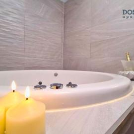 Dos Torres Bárbol - Jacuzzi privado، فندق في سرقسطة