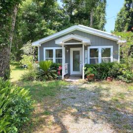 Studio-Bay access-Pet friendly