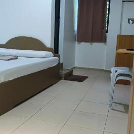 팡라오에 위치한 호텔 Alona Guest House