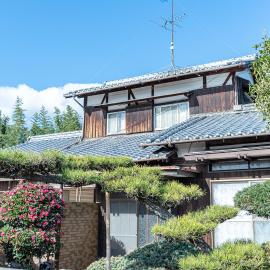 いしづち安藤家, hotel u gradu Saijo