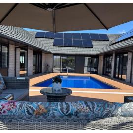 Luxury Redwoods Home With Heated Pool, Spa, Sauna