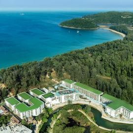 Kora Beach Resort Phuket, hotel di Pantai Bang Tao