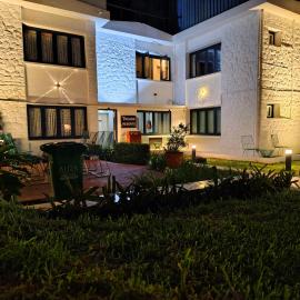 7 ROADS RESORT 50mts to lake, hotel en Kodaikanal