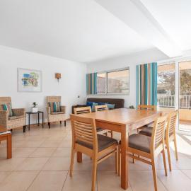 Comfortable Duplex Apartment with 2 bedrooms & 2 terraces 200 m away from the Ocean