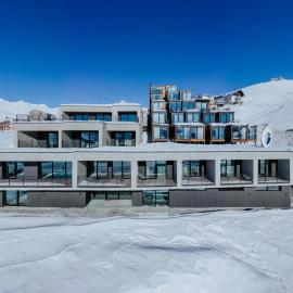 Quadrum Hotel – hotel w mieście Gudauri