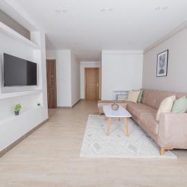 Immense appartement 6pièces au Golf, готель у місті El Mouradia