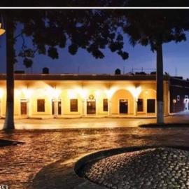 Hotel Rath, hotel i Campeche