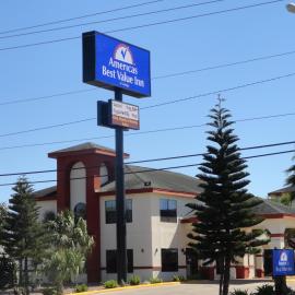 Americas Best Value Inn - Brownsville, hotel in Brownsville