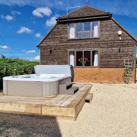 Breach Barn, a very bright spacious home from home