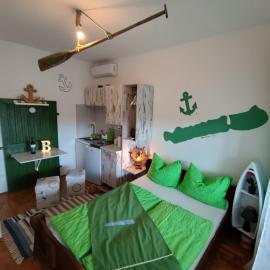 Sailor Apartman Balatonlelle, hotel a Balatonlelle