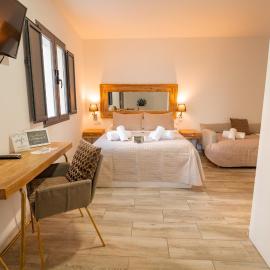 Center Suites San Eloy, hotel in Seville