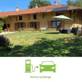 Appartement indépendant 45m2 - Ferme de Chamonal, hótel í Marboz