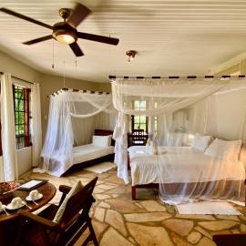 Tambuti lodge โรงแรมในรุนดู