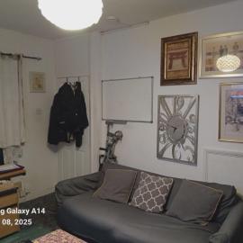 42 Churchbury Rd, Room 3, hotel in Eltham