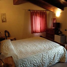 Agriturismo La Valle Incantata Gerace -, hotelli kohteessa Gerace