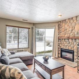Garden City Condo w/ Pool Access by Bear Lake!