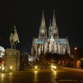 Cologne Apartments, direkt am Dom Zentrum großes 3 Zimmer Studio 53 qm