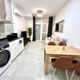 Valencia Comfort Stay Near Metro, 2 Bed, 1 Bath