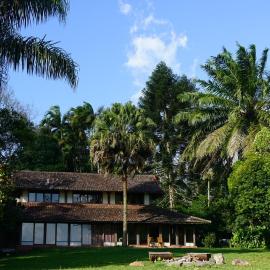 Viesnīca Temuku Pupuan Farmstay pilsētā Padangan