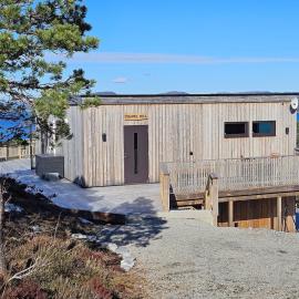 Large modern cabin with a spectacular view!, hotel v destinácii Grønningen