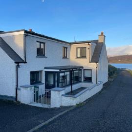 10 Cuddy Point, Scalpay