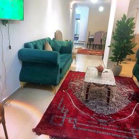 شقة لوكس مباسرة علي النيل, Hotel in Al Ma‘şarah