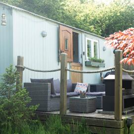 Shepherds Hut with Hot Tub, hotell sihtkohas Lymington