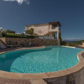 Ea Bianca Vibes, hotel a Arzachena