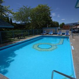 Recreation Inn and Suites Kelowna, hotell sihtkohas Kelowna