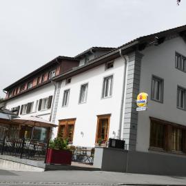 Hirschen B&B, hotel i Maienfeld