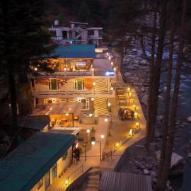 The Trippy Tribe Riverside Hostel Kasol