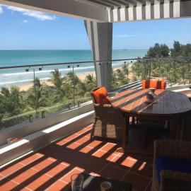 Luxury penthouse , Nilaveli, Srilanka, hotel in Nilaveli