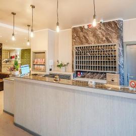 Hotel Donatello, khách sạn ở Modena