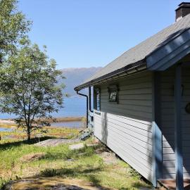 Cabin "Apple" in beautiful Hardanger, hotel Utnében