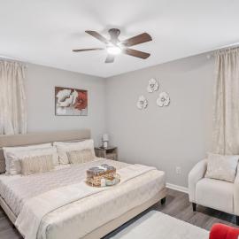 Charming Retreat with Pool Table in Chesterfield!
