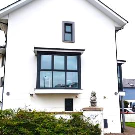 Penfro sea view 3 BEDROOM, hotel a Pembrokeshire