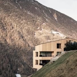apartments arduus - high living, Hotel in Naturns