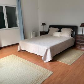 Casa dos Plátanos quarto branco, hotel in Rabo de Peixe