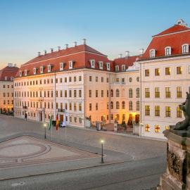 Hotel Taschenbergpalais Kempinski, hotell i Dresden